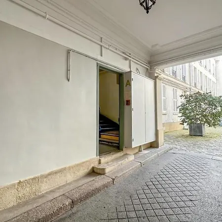 Flexliving - - Linne * Paris